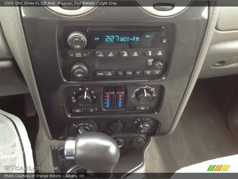 Magnetic Red Metallic / Light Gray 2005 GMC Envoy XL SLE 4x4