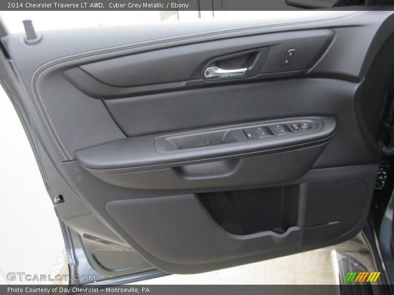 Cyber Grey Metallic / Ebony 2014 Chevrolet Traverse LT AWD