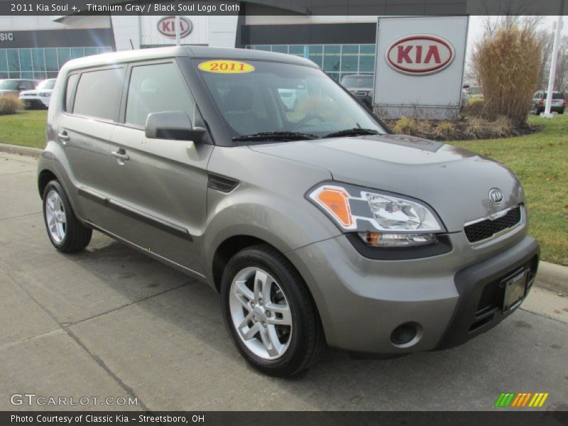 Titanium Gray / Black Soul Logo Cloth 2011 Kia Soul +