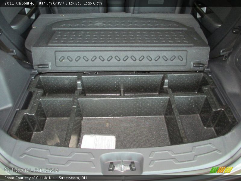 Titanium Gray / Black Soul Logo Cloth 2011 Kia Soul +