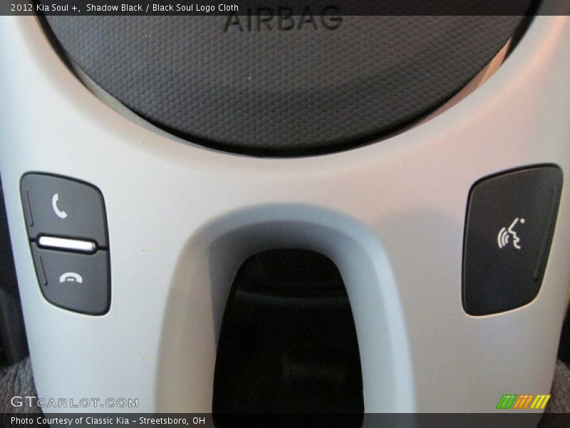 Shadow Black / Black Soul Logo Cloth 2012 Kia Soul +