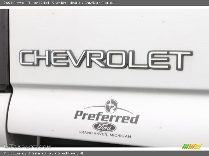 Silver Birch Metallic / Gray/Dark Charcoal 2004 Chevrolet Tahoe LS 4x4