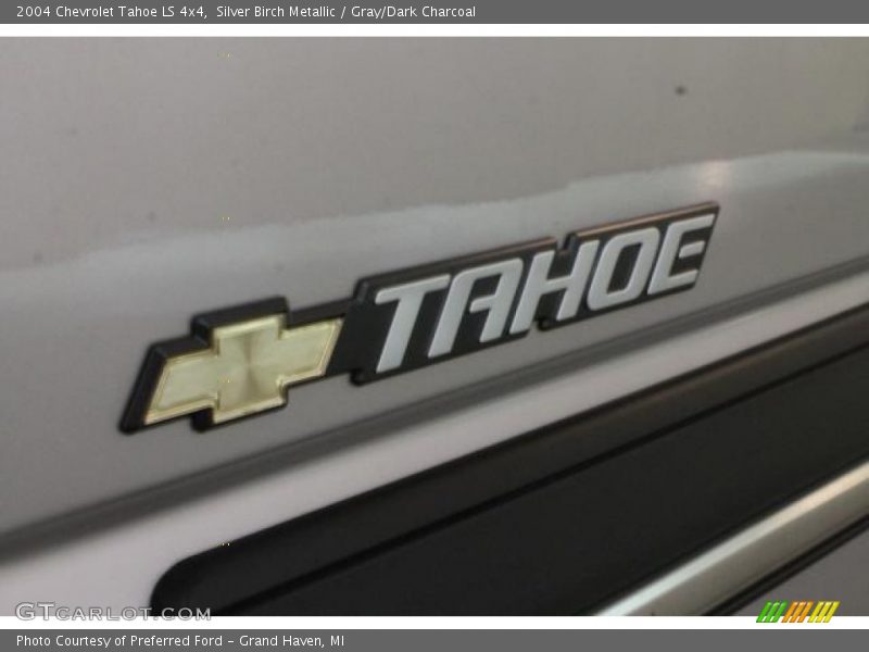 Silver Birch Metallic / Gray/Dark Charcoal 2004 Chevrolet Tahoe LS 4x4