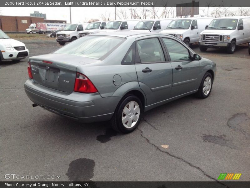 Light Tundra Metallic / Dark Pebble/Light Pebble 2006 Ford Focus ZX4 SE Sedan