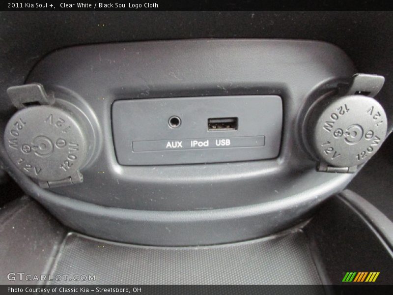 Clear White / Black Soul Logo Cloth 2011 Kia Soul +
