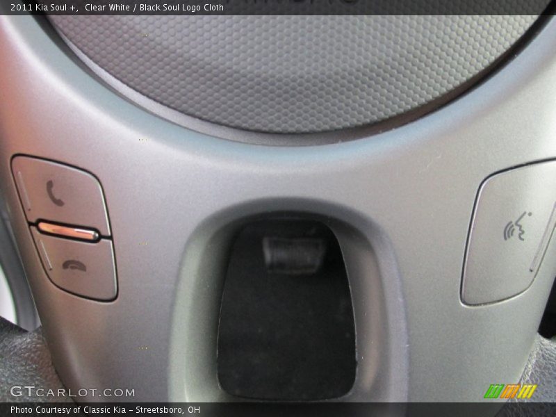 Clear White / Black Soul Logo Cloth 2011 Kia Soul +