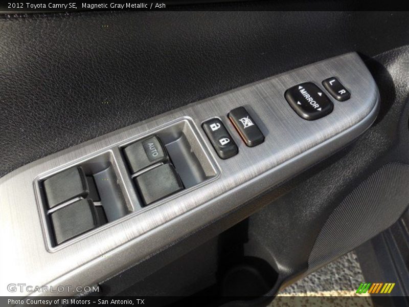 Magnetic Gray Metallic / Ash 2012 Toyota Camry SE