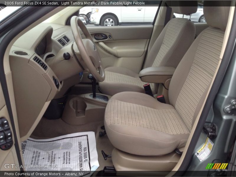Light Tundra Metallic / Dark Pebble/Light Pebble 2006 Ford Focus ZX4 SE Sedan