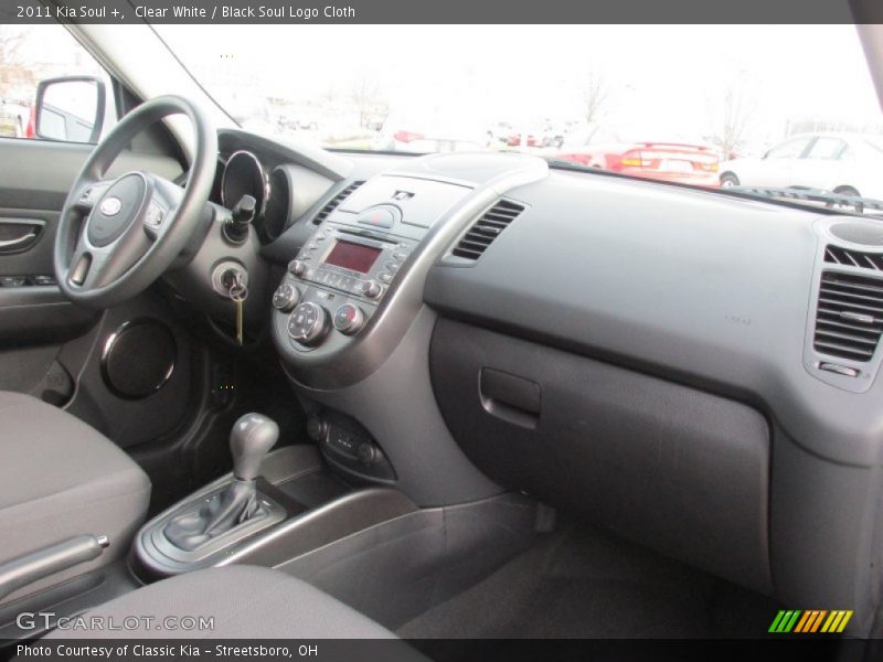 Clear White / Black Soul Logo Cloth 2011 Kia Soul +