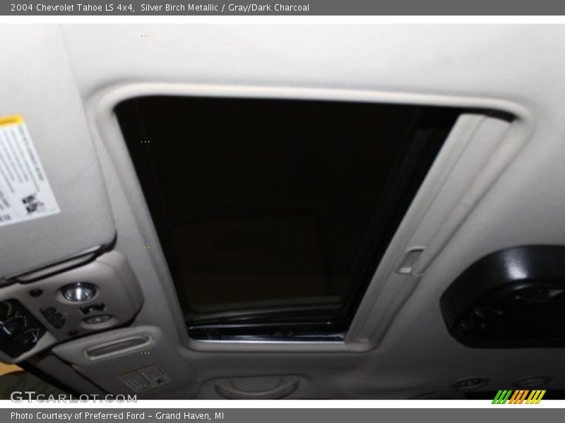 Silver Birch Metallic / Gray/Dark Charcoal 2004 Chevrolet Tahoe LS 4x4