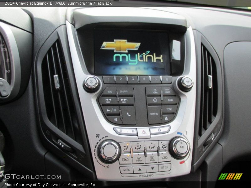 Summit White / Jet Black 2014 Chevrolet Equinox LT AWD