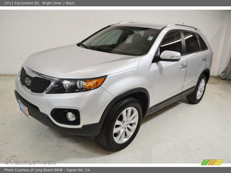 Bright Silver / Black 2011 Kia Sorento EX