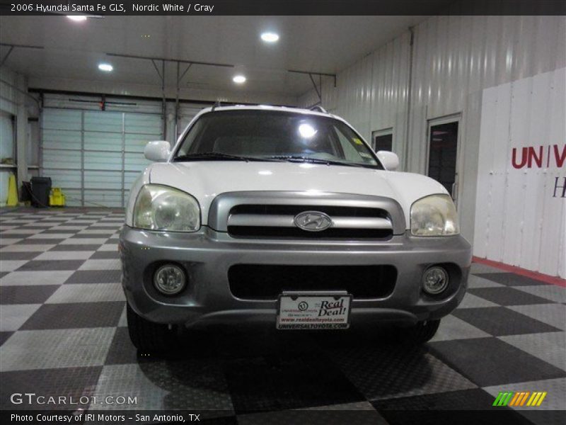 Nordic White / Gray 2006 Hyundai Santa Fe GLS
