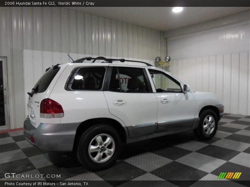 Nordic White / Gray 2006 Hyundai Santa Fe GLS