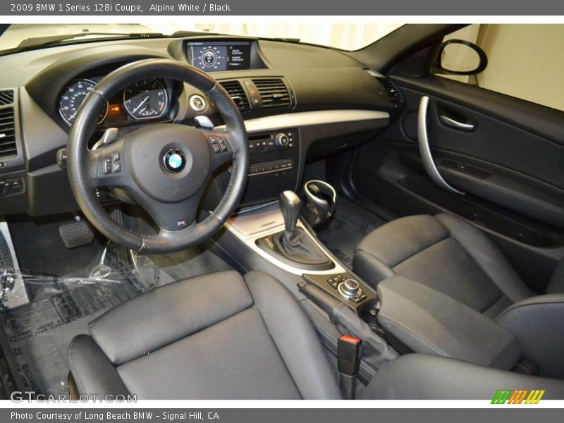 Alpine White / Black 2009 BMW 1 Series 128i Coupe