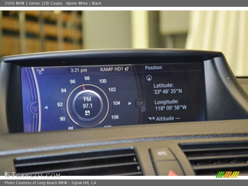 Alpine White / Black 2009 BMW 1 Series 128i Coupe