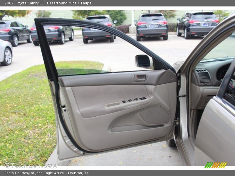 Desert Sand Mica / Taupe 2002 Toyota Camry LE