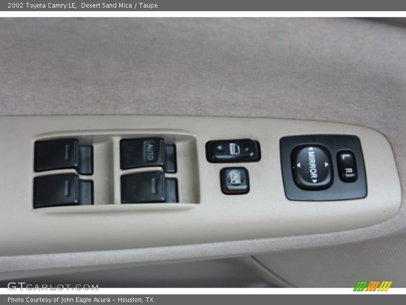 Desert Sand Mica / Taupe 2002 Toyota Camry LE