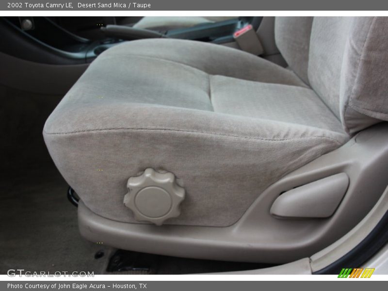 Desert Sand Mica / Taupe 2002 Toyota Camry LE