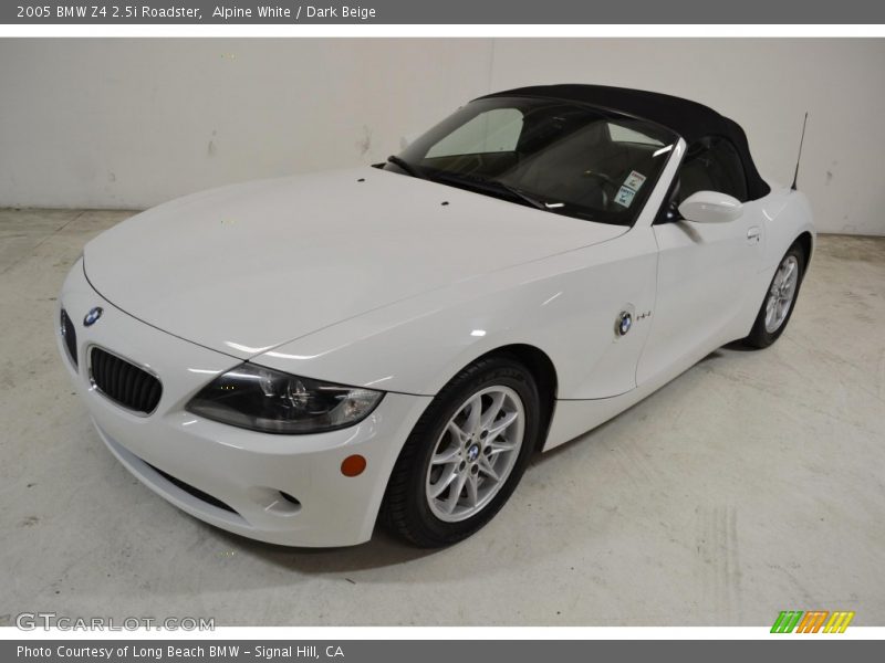 Alpine White / Dark Beige 2005 BMW Z4 2.5i Roadster