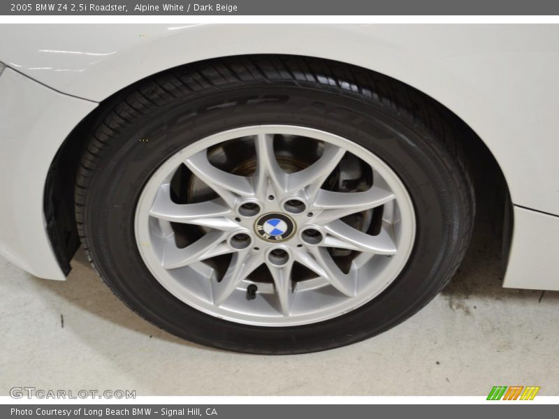 Alpine White / Dark Beige 2005 BMW Z4 2.5i Roadster
