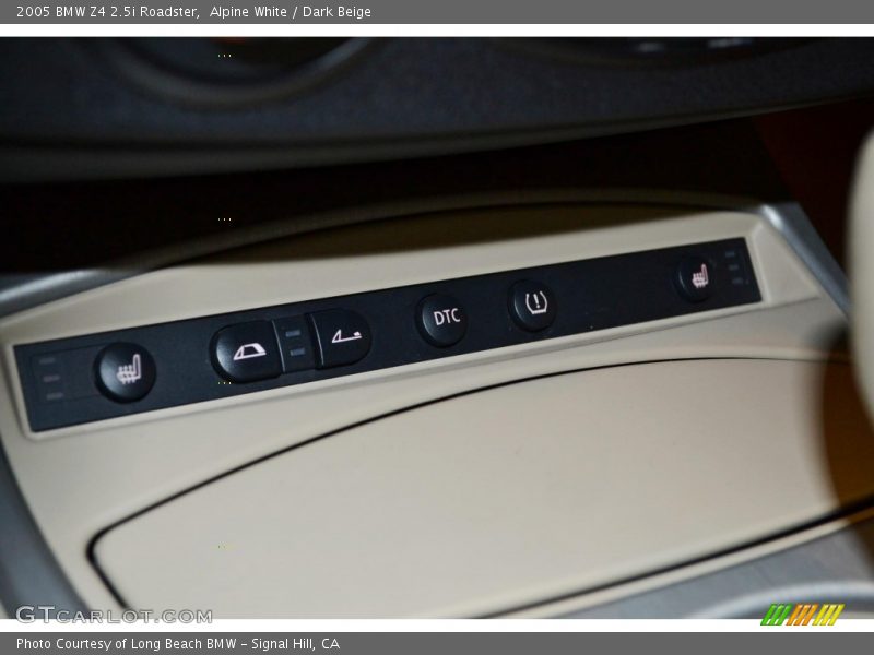 Alpine White / Dark Beige 2005 BMW Z4 2.5i Roadster