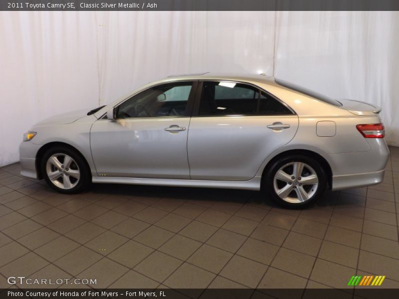 Classic Silver Metallic / Ash 2011 Toyota Camry SE