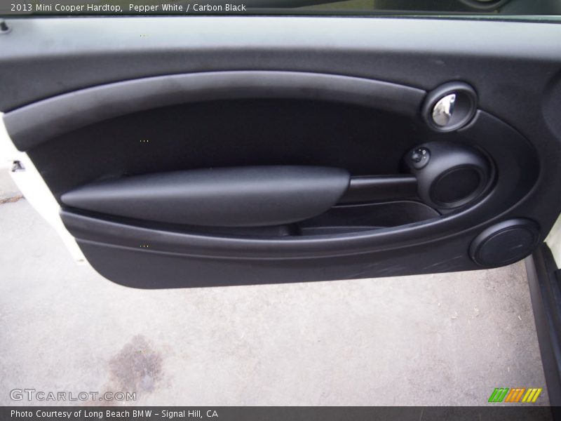 Pepper White / Carbon Black 2013 Mini Cooper Hardtop