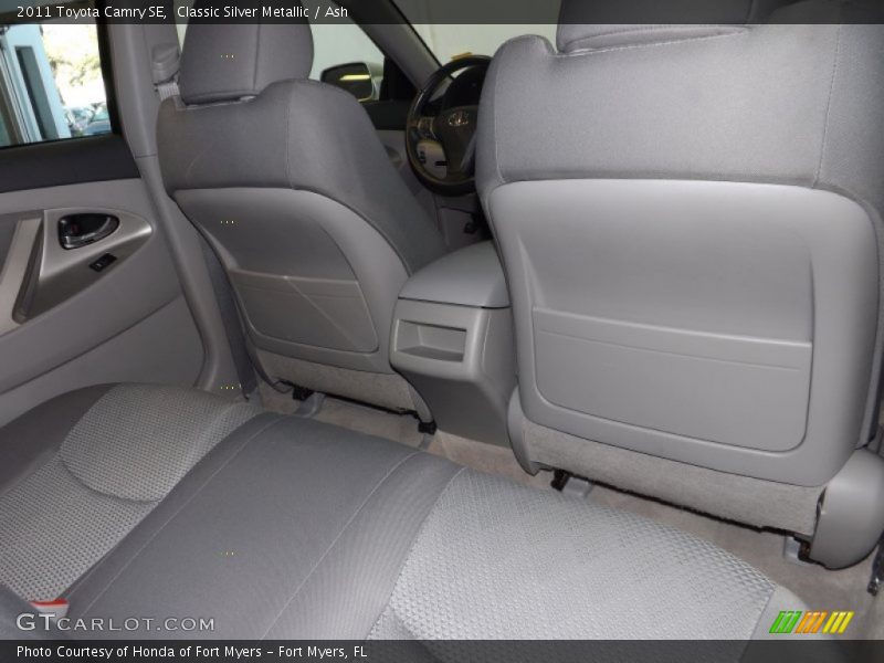 Classic Silver Metallic / Ash 2011 Toyota Camry SE