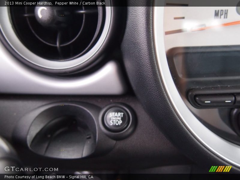 Pepper White / Carbon Black 2013 Mini Cooper Hardtop