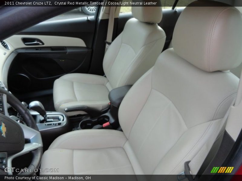 Front Seat of 2011 Cruze LTZ