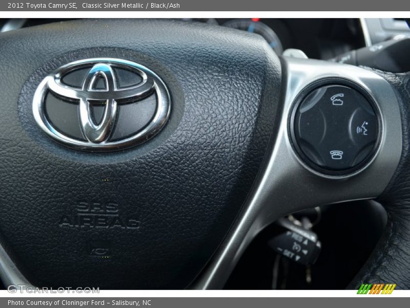 Classic Silver Metallic / Black/Ash 2012 Toyota Camry SE