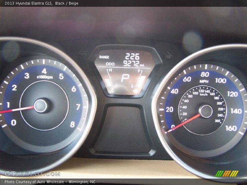 Black / Beige 2013 Hyundai Elantra GLS