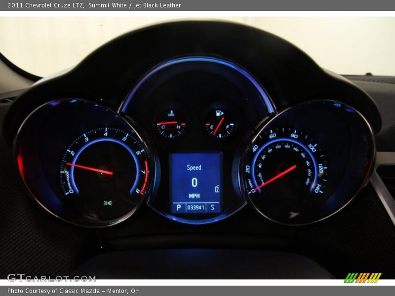 Summit White / Jet Black Leather 2011 Chevrolet Cruze LTZ