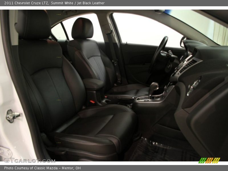 Summit White / Jet Black Leather 2011 Chevrolet Cruze LTZ