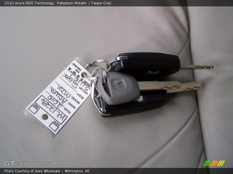 Palladium Metallic / Taupe Gray 2010 Acura MDX Technology