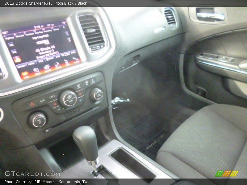 Pitch Black / Black 2013 Dodge Charger R/T