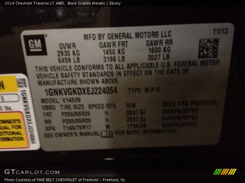 Black Granite Metallic / Ebony 2014 Chevrolet Traverse LT AWD