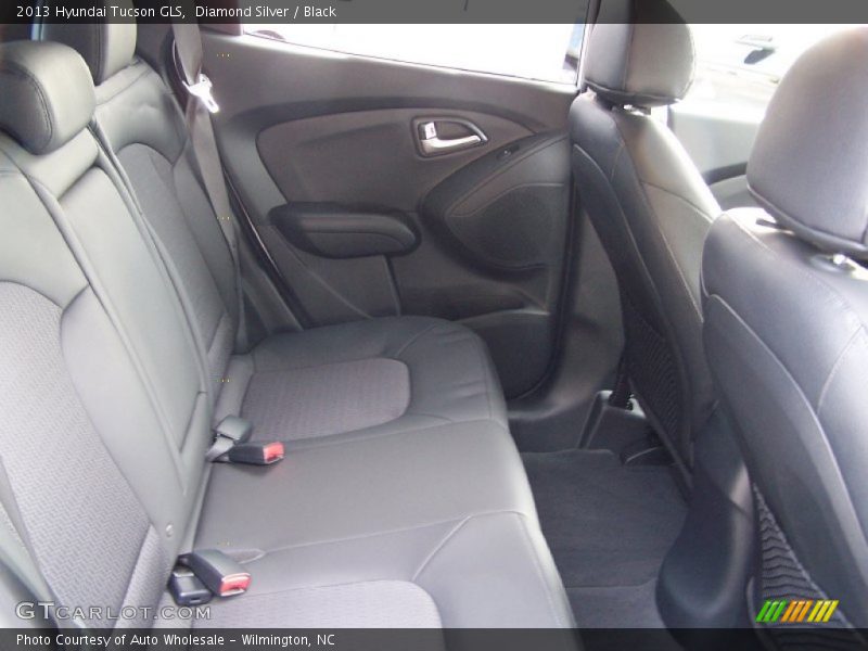 Diamond Silver / Black 2013 Hyundai Tucson GLS