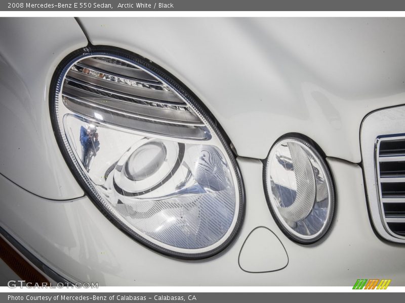 Arctic White / Black 2008 Mercedes-Benz E 550 Sedan