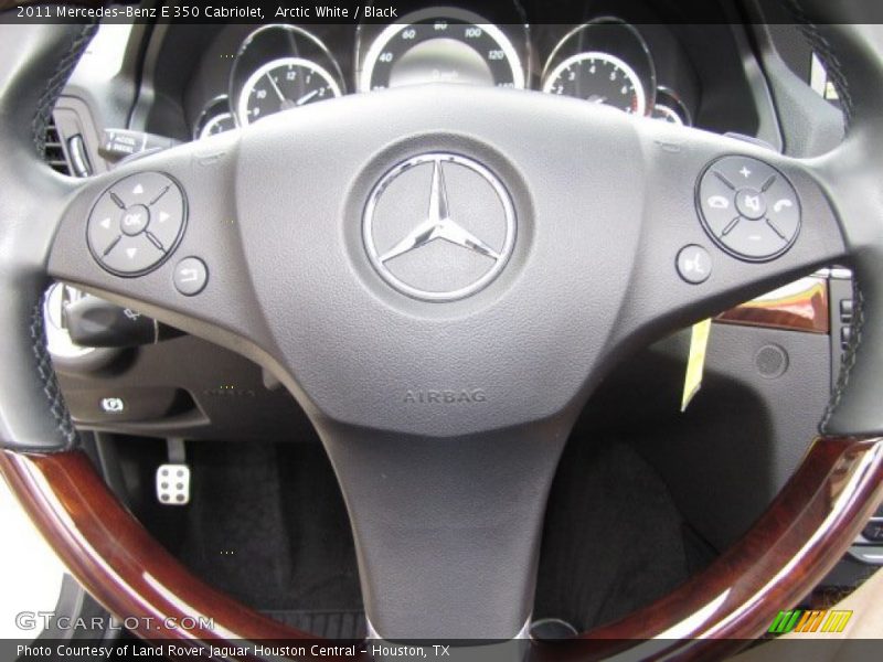  2011 E 350 Cabriolet Steering Wheel