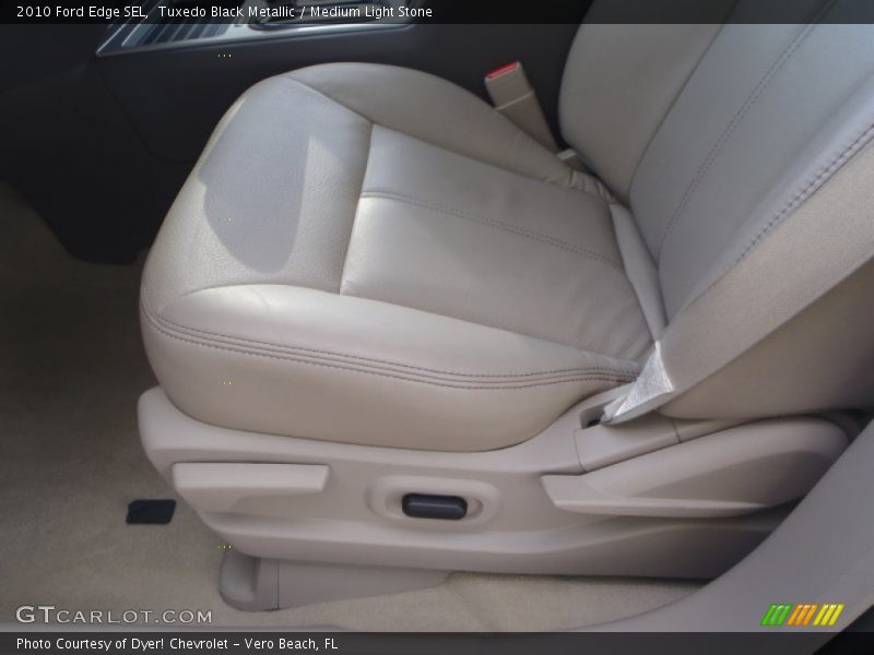 Tuxedo Black Metallic / Medium Light Stone 2010 Ford Edge SEL