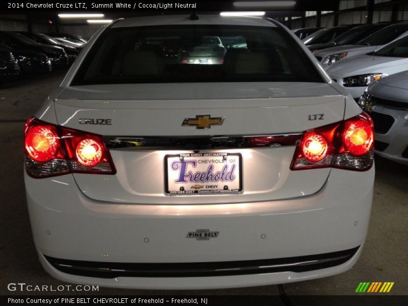 Summit White / Cocoa/Light Neutral 2014 Chevrolet Cruze LTZ