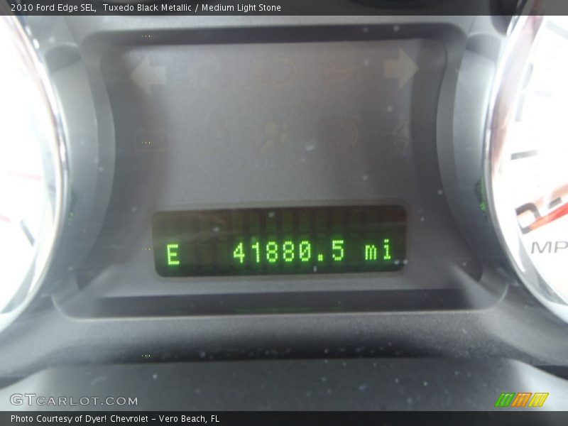Tuxedo Black Metallic / Medium Light Stone 2010 Ford Edge SEL