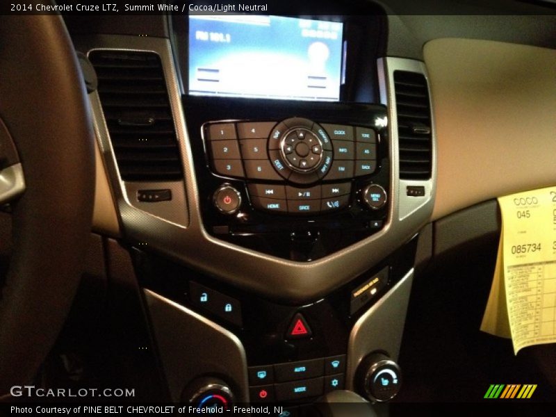 Summit White / Cocoa/Light Neutral 2014 Chevrolet Cruze LTZ