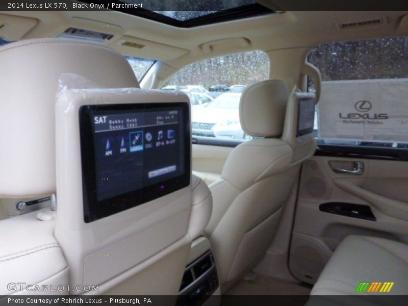 Entertainment System of 2014 LX 570