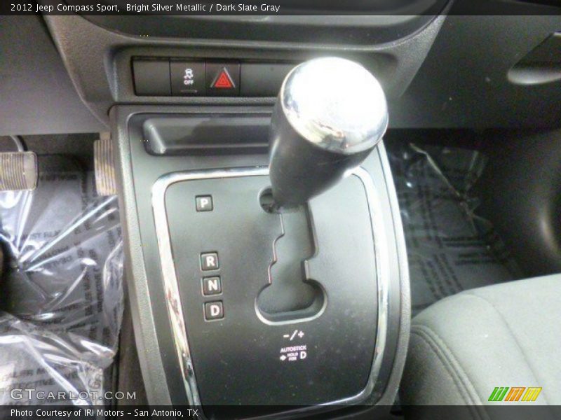 Bright Silver Metallic / Dark Slate Gray 2012 Jeep Compass Sport