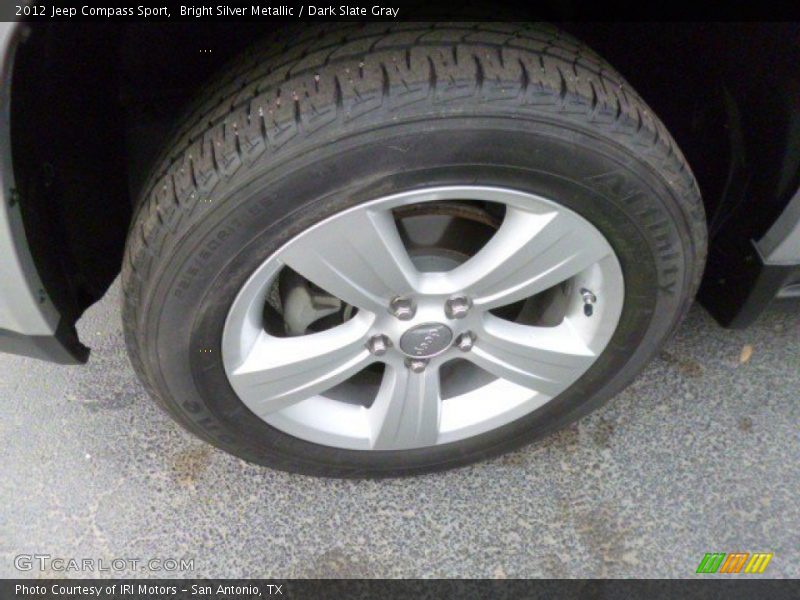 Bright Silver Metallic / Dark Slate Gray 2012 Jeep Compass Sport