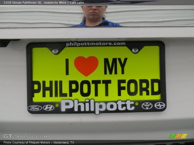 Avalanche White / Cafe Latte 2008 Nissan Pathfinder SE