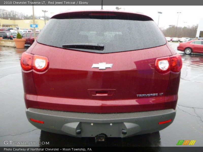 Red Jewel Tintcoat / Ebony 2010 Chevrolet Traverse LT